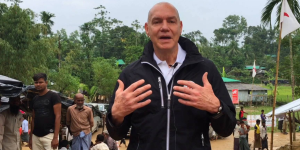 Conrad Sauvé sur le terrain au Bangladesh